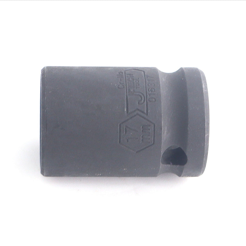 1/2 Inch Drive 17mm Standard Impact Socket